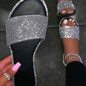 Open Toe Flat Black Sandals